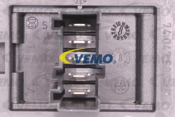 Regulator, interior blower