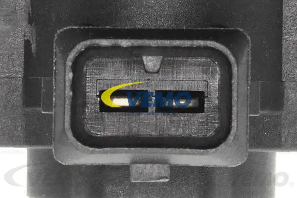 Pressure converter, turbocharger