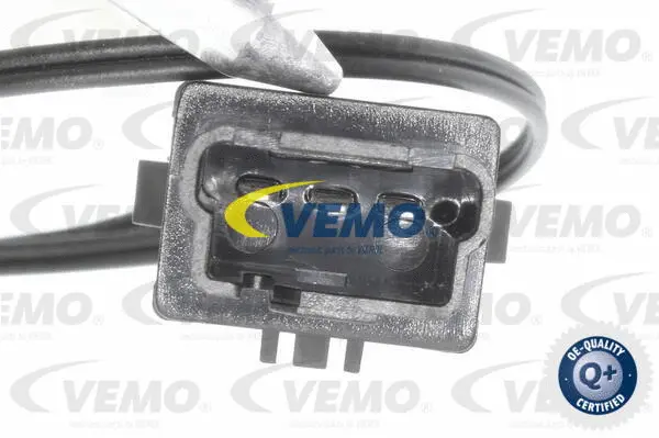 Sensor, interior temperature