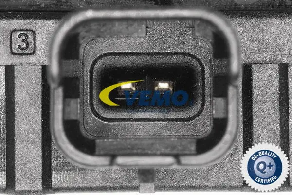 Pressure converter, turbocharger