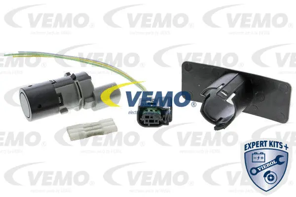 Sensor, parking distance control