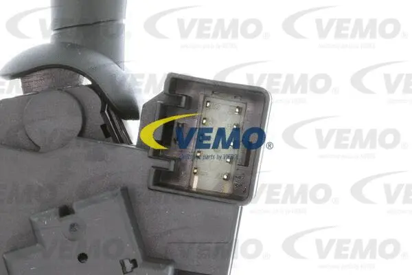 Switch, headlight