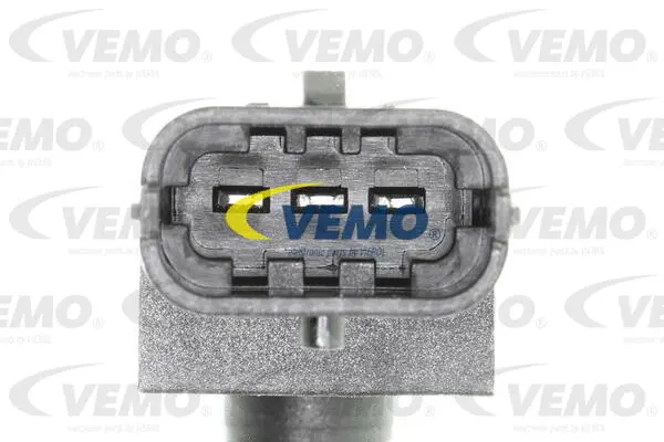 Sensor, boost pressure