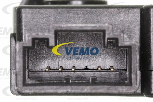 Actuator, blending flap