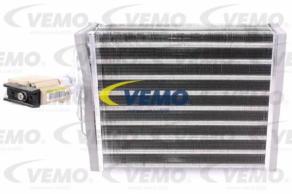 Evaporator, air conditioning