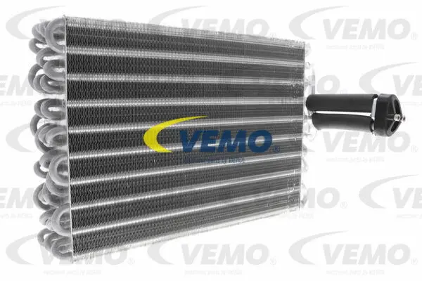 Evaporator, air conditioning