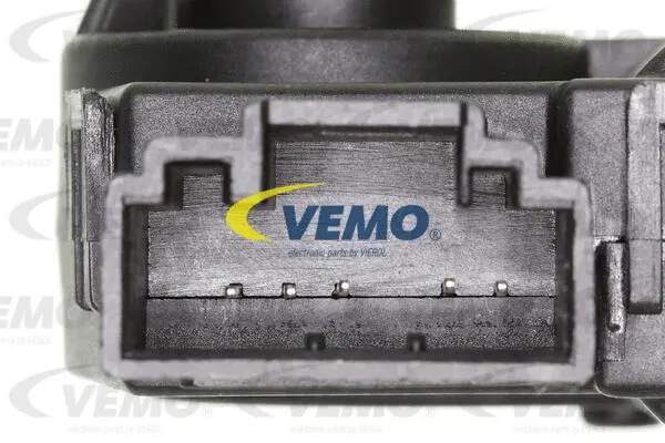 Actuator, blending flap