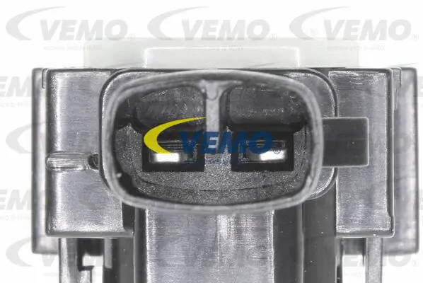 Sensor, parking distance control