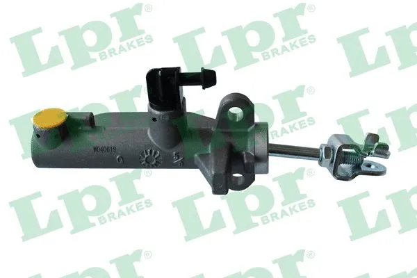 Master Cylinder, clutch (2446)
