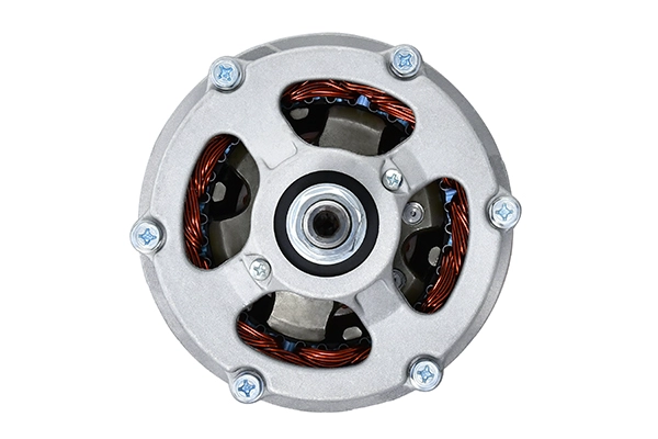 Alternator (8EL 015 643-331)