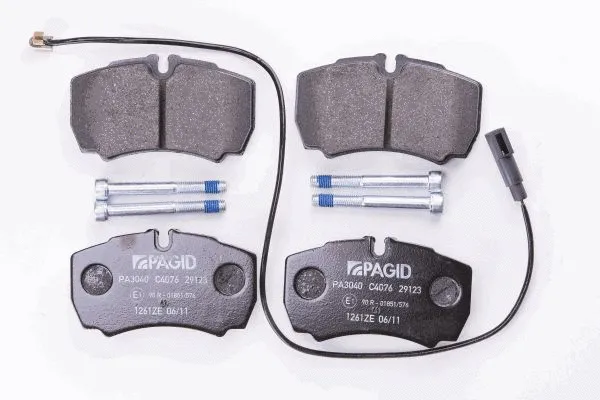 Brake Pad Set, disc brake (8DB 355 005-421)