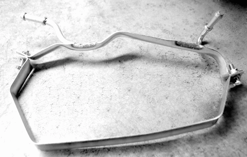 Bracket, muffler (MOM-111)