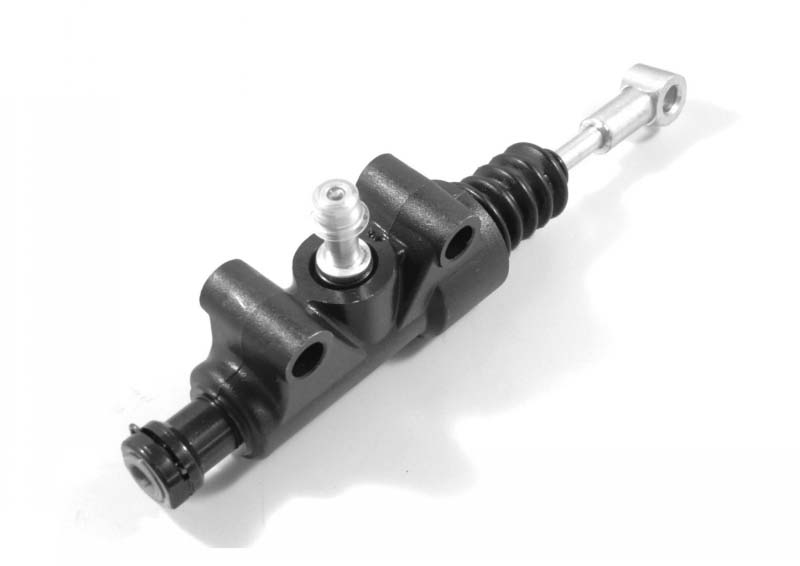 Master Cylinder, clutch (EE5218)