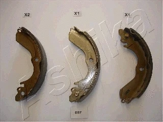 Brake Shoe Set (55-05-587)