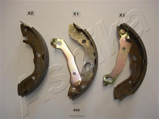 Brake Shoe Set (55-05-599)