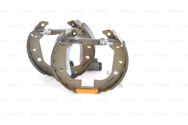 Brake Shoe Set (0 204 114 653)
