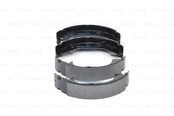Brake Shoe Set (0 986 487 957)
