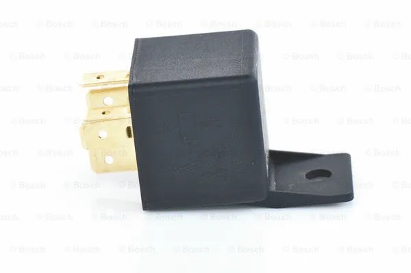 Relay, main current (0 986 AH0 150)