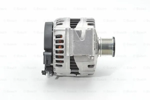 Alternator (0 121 813 103)
