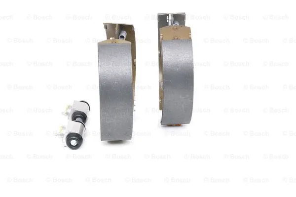 Brake Shoe Set (0 204 114 661)