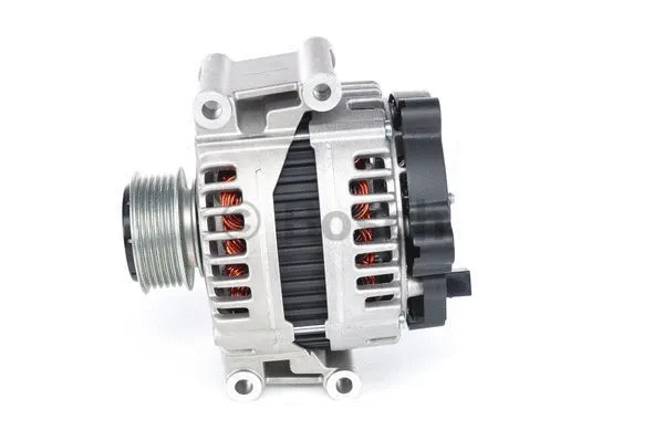 Alternator (0 121 715 122)