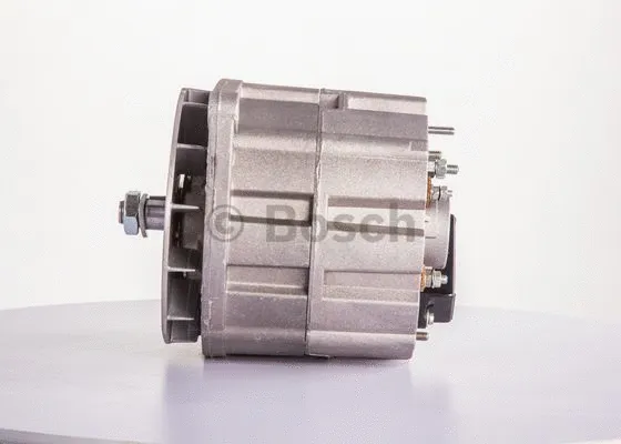 Alternator (9 120 080 136)