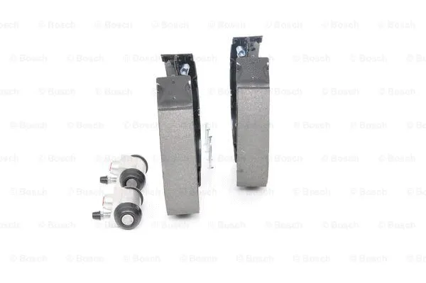 Brake Shoe Set (0 204 114 660)