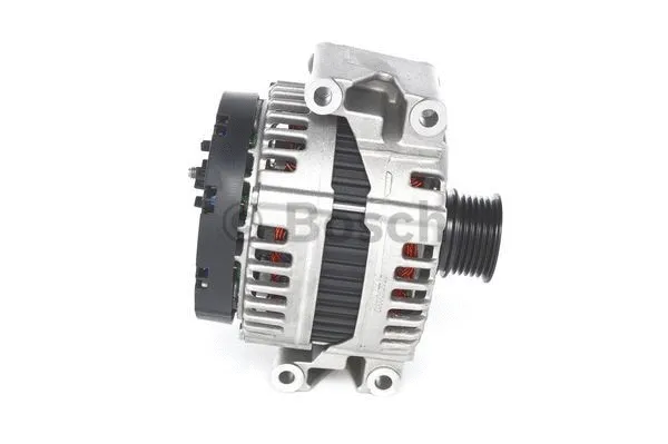 Alternator (0 121 715 007)