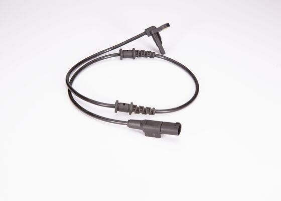 Sensor, wheel speed (0 986 594 646)