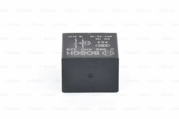 Relay, main current
