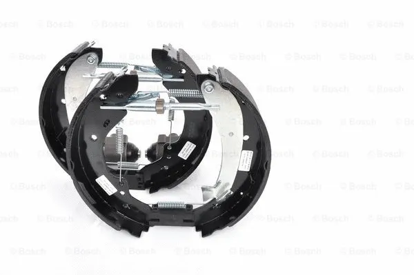Brake Shoe Set (0 204 114 539)