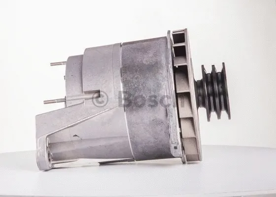 Alternator (F 000 LD0 206)