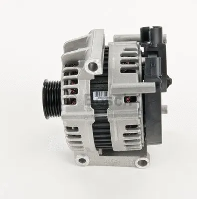 Alternator (0 121 715 002)