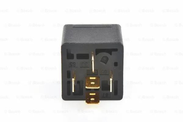 Relay, main current (0 986 AH0 811)