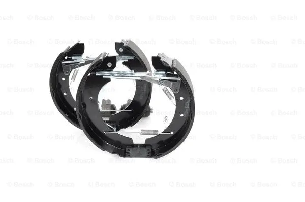 Brake Shoe Set (0 204 114 530)