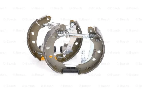 Brake Shoe Set (0 204 114 167)