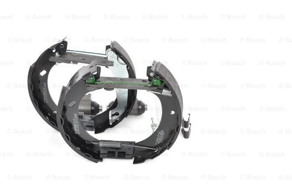 Brake Shoe Set (0 204 114 542)