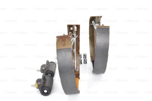 Brake Shoe Set (0 204 114 114)