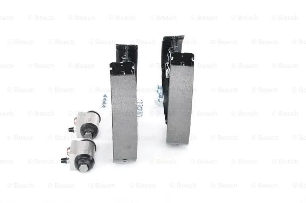 Brake Shoe Set (0 204 114 548)