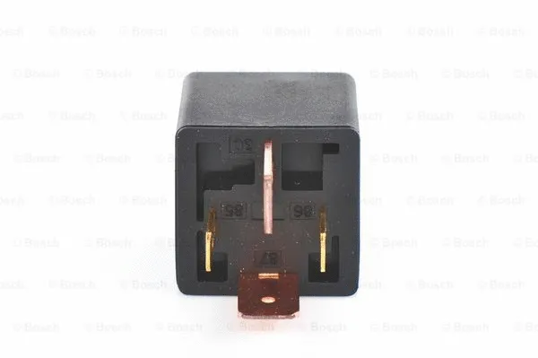 Relay, main current (0 986 AH0 082)