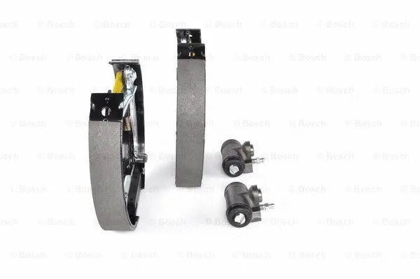 Brake Shoe Set (0 204 114 681)