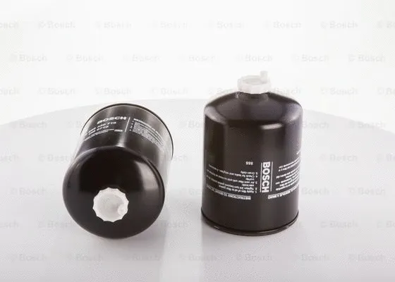 Fuel Filter (0 986 450 710)