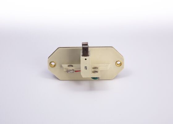 Alternator Regulator (1 986 AE0 011)