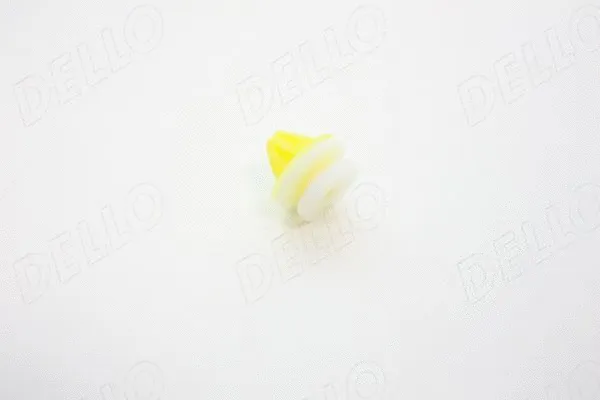 Clip, trim/protection strip