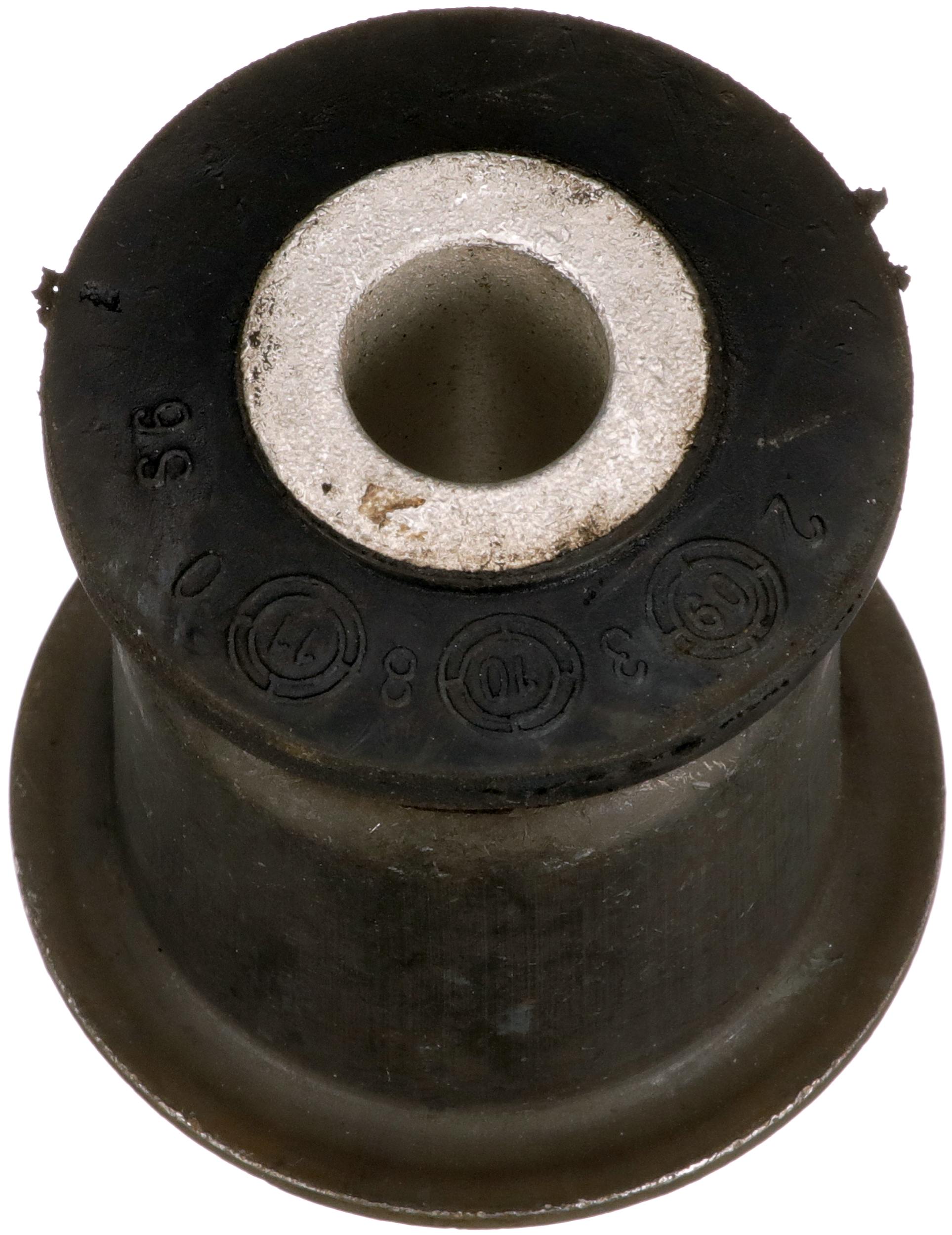 Mounting, control/trailing arm