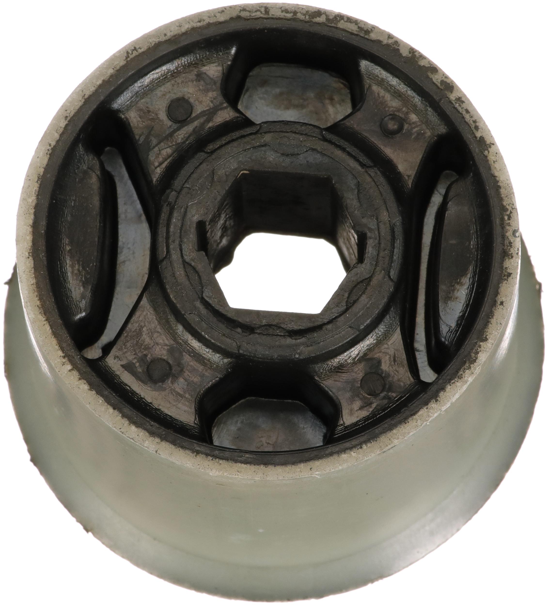 Mounting, control/trailing arm