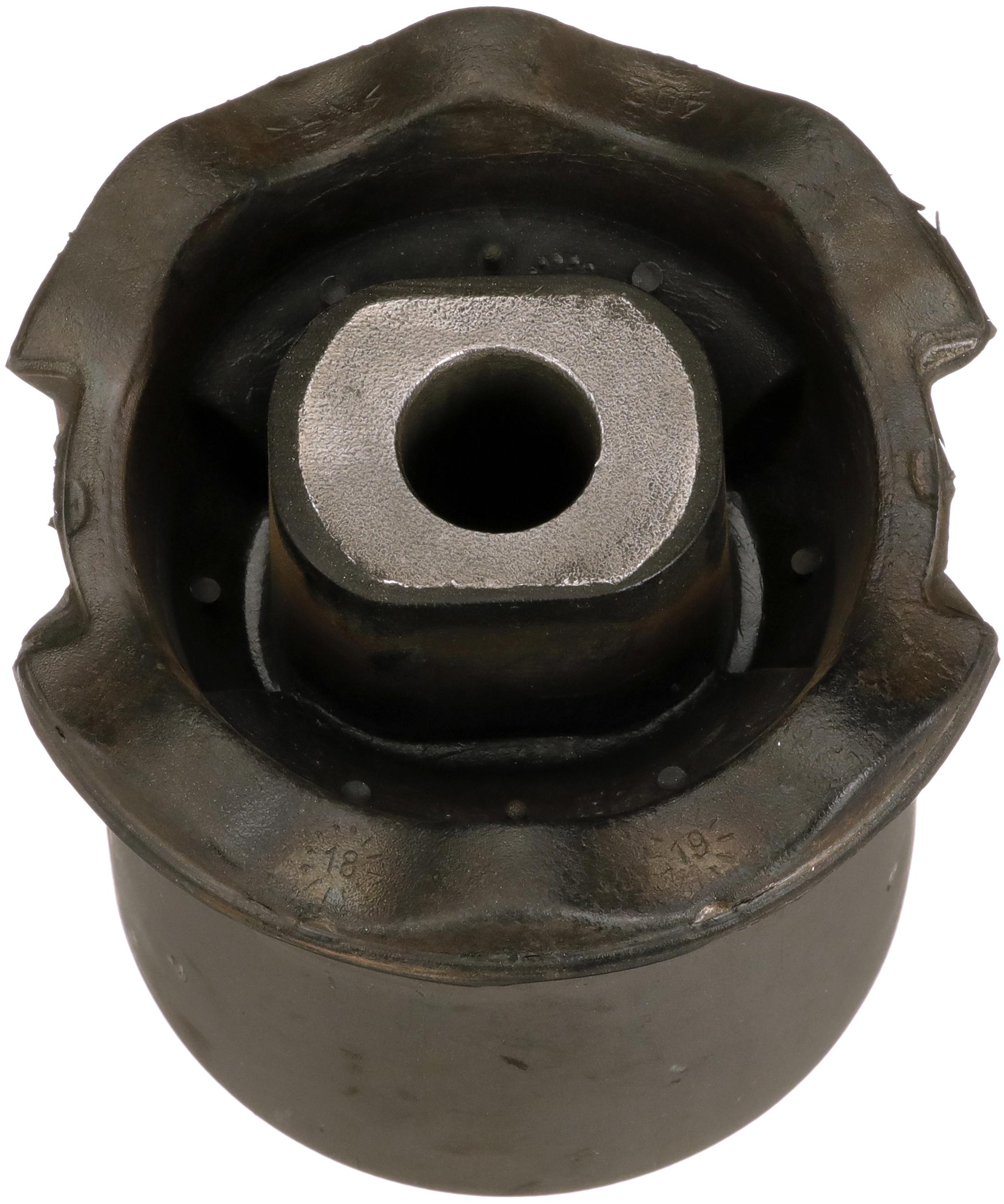 Mounting, control/trailing arm