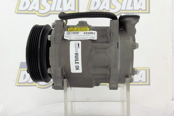 Compressor, air conditioning