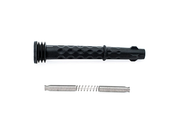 Plug, spark plug (CP136)