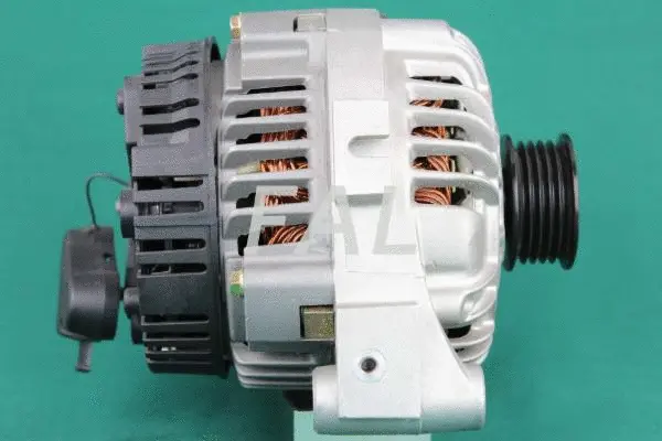 Alternator (F000412/1)